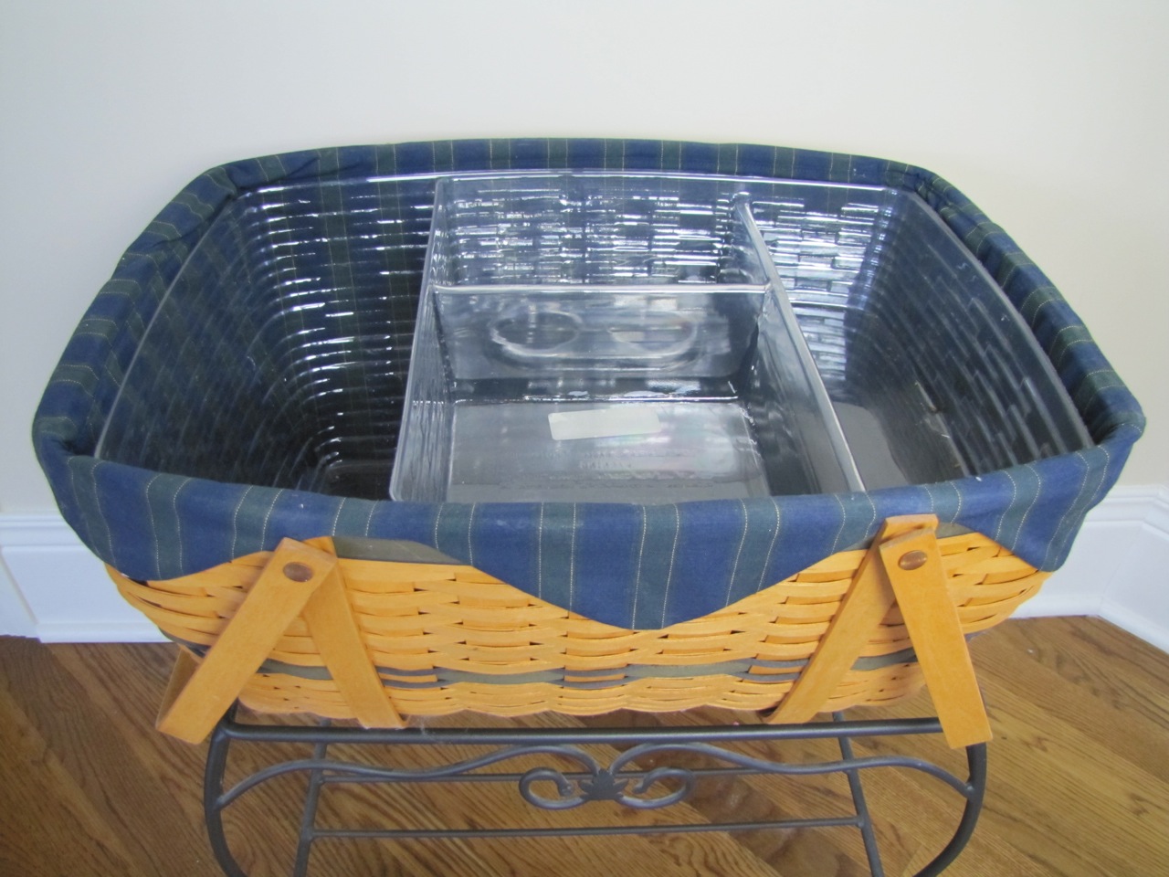Longaberger Picnic Basket Set with Wrought Iron Stand and Inserts