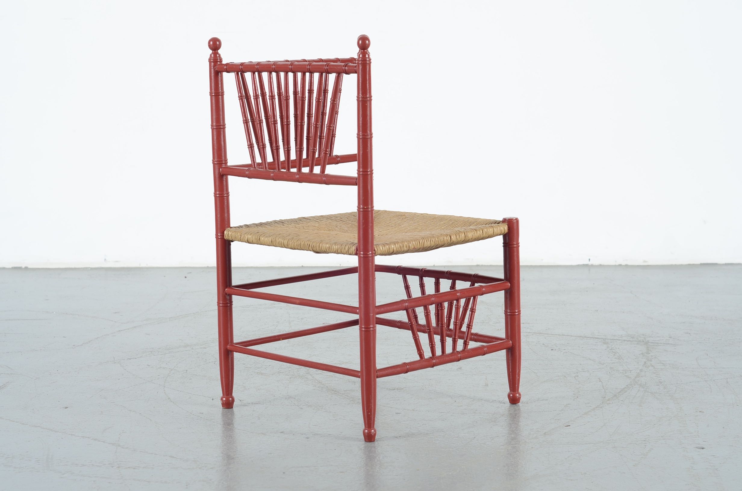 Woven Rush Corner Chair