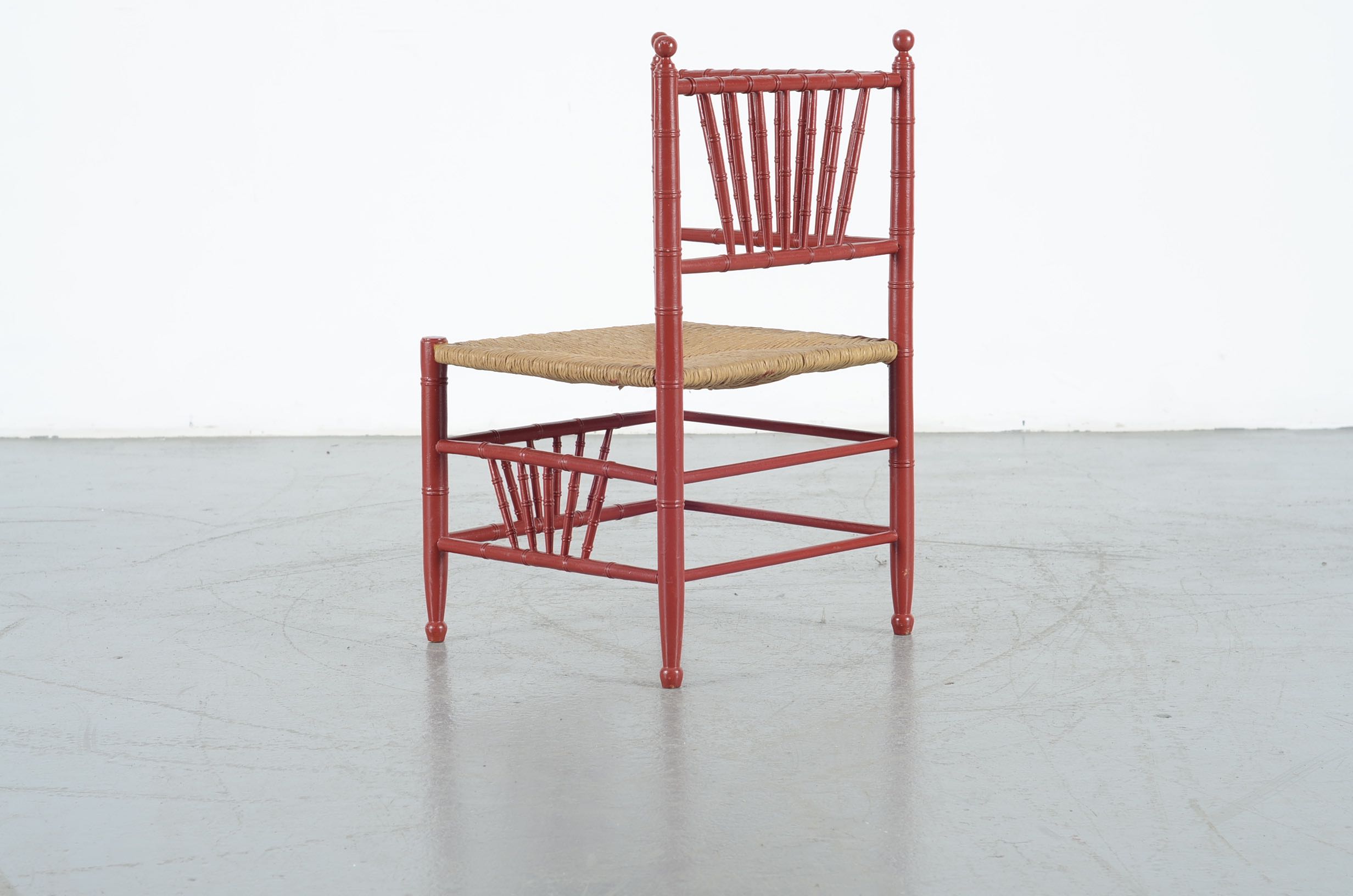 Woven Rush Corner Chair