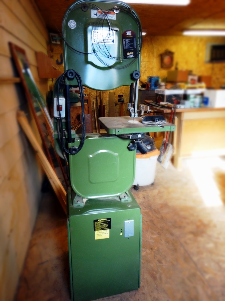 Central Machinery 14" Wood Cutting Band Saw