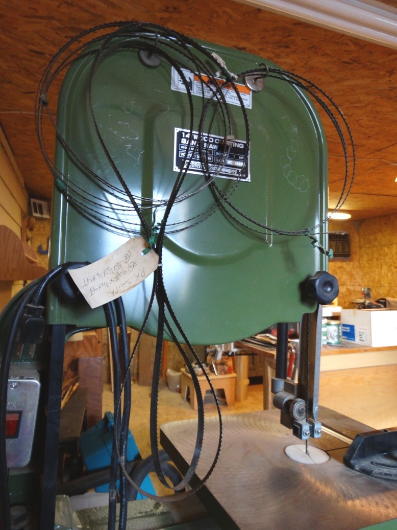 Central Machinery 14" Wood Cutting Band Saw