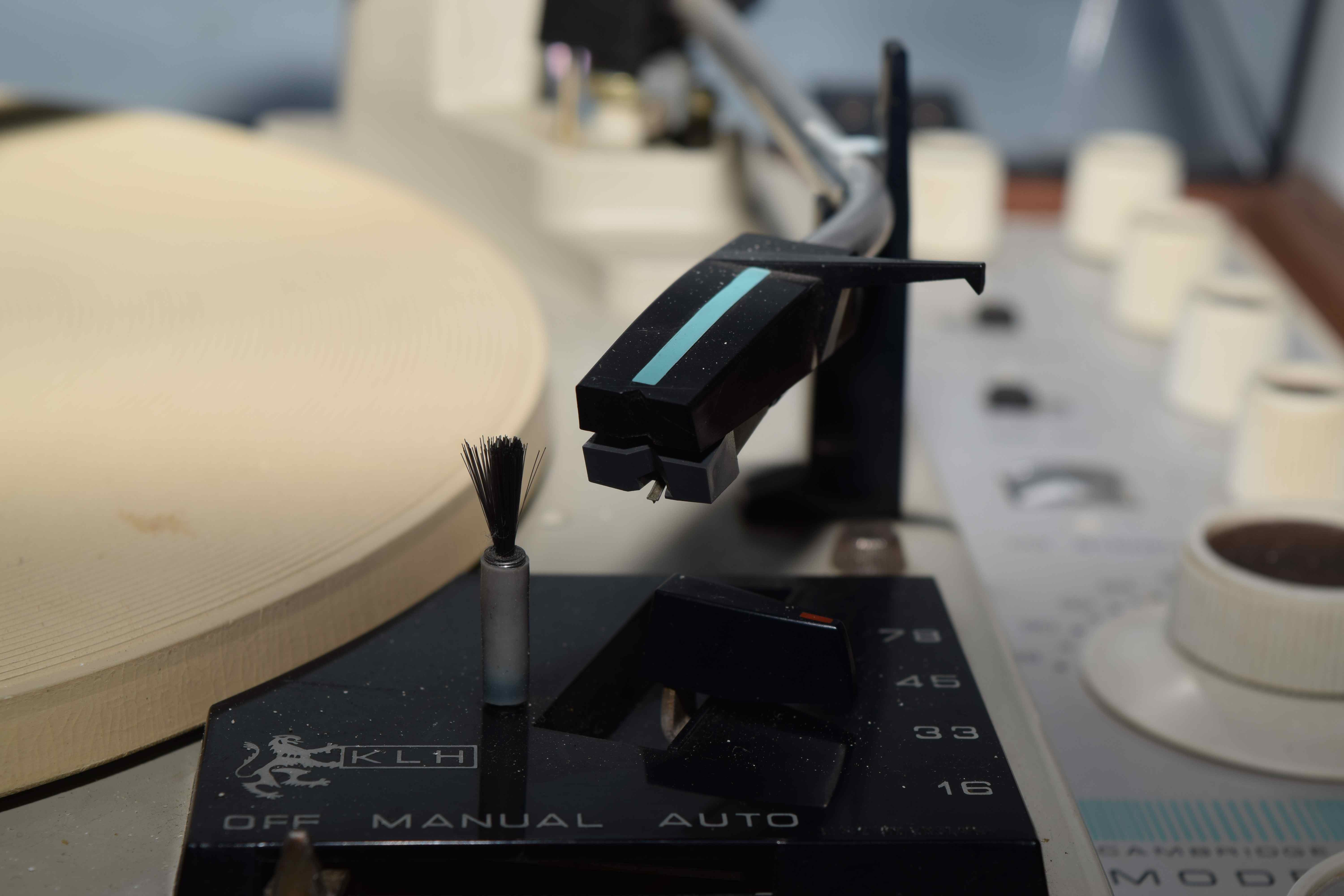 KLH Model 20 Stereo System