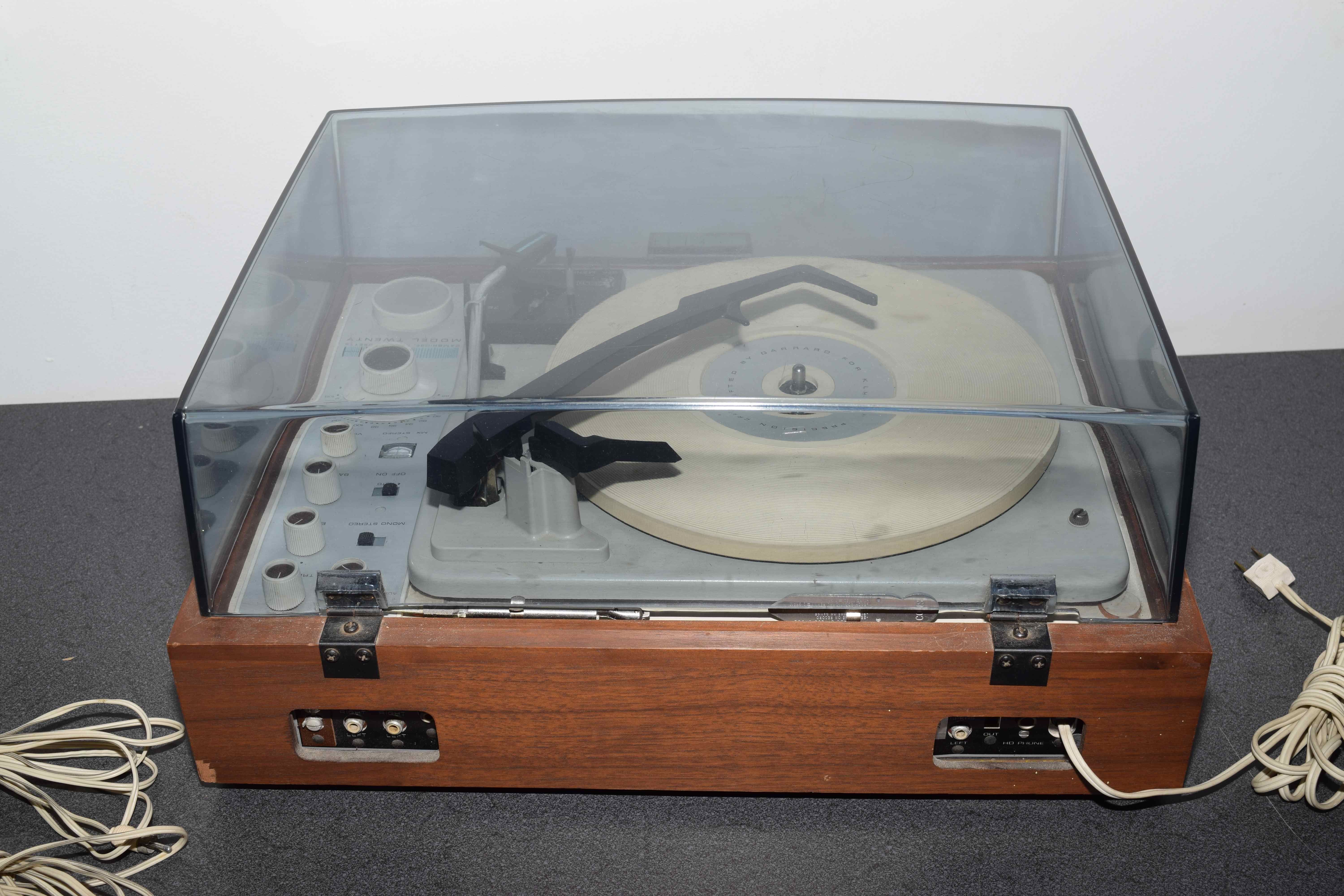 KLH Model 20 Stereo System