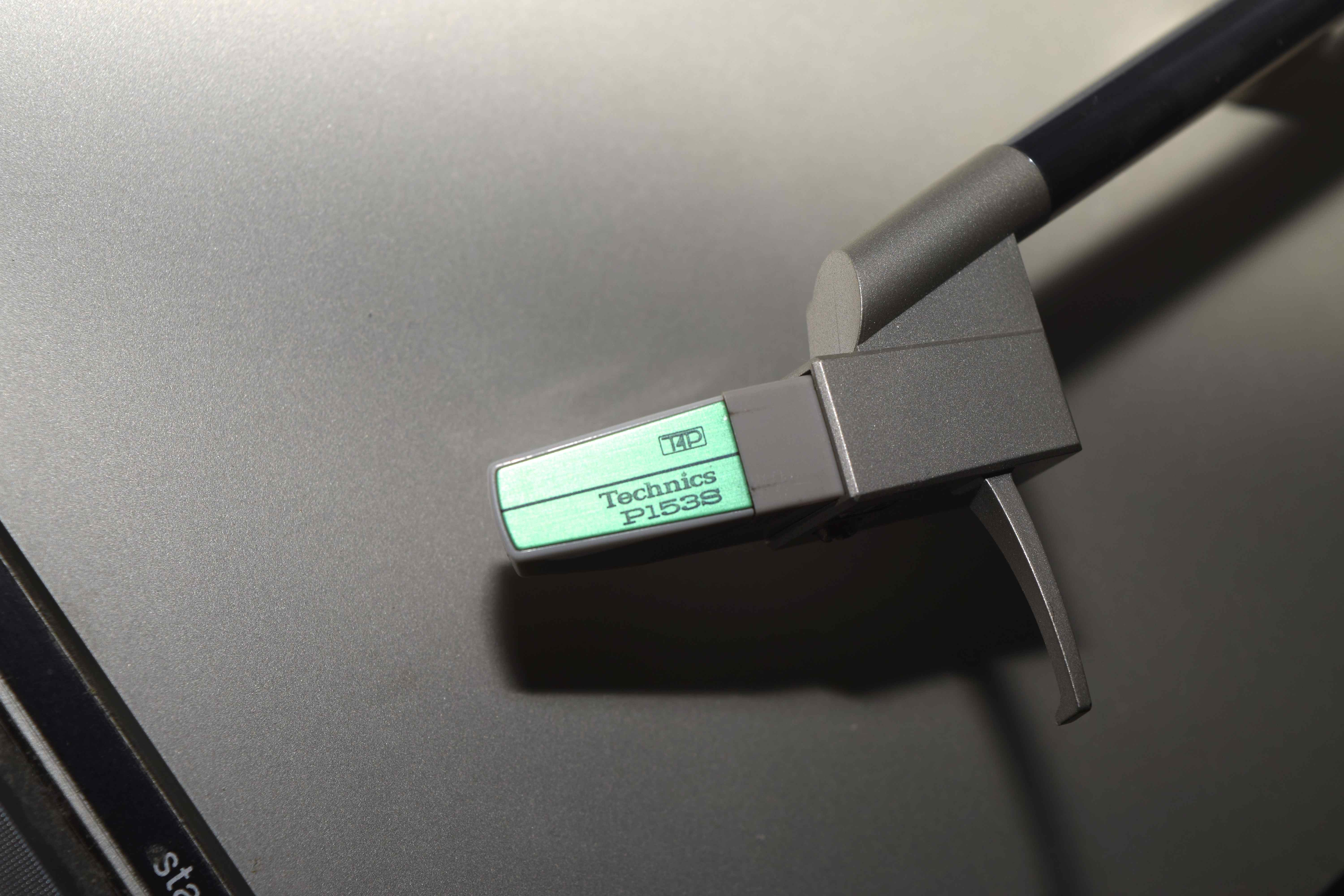 Technics SL- Q300 Turntable