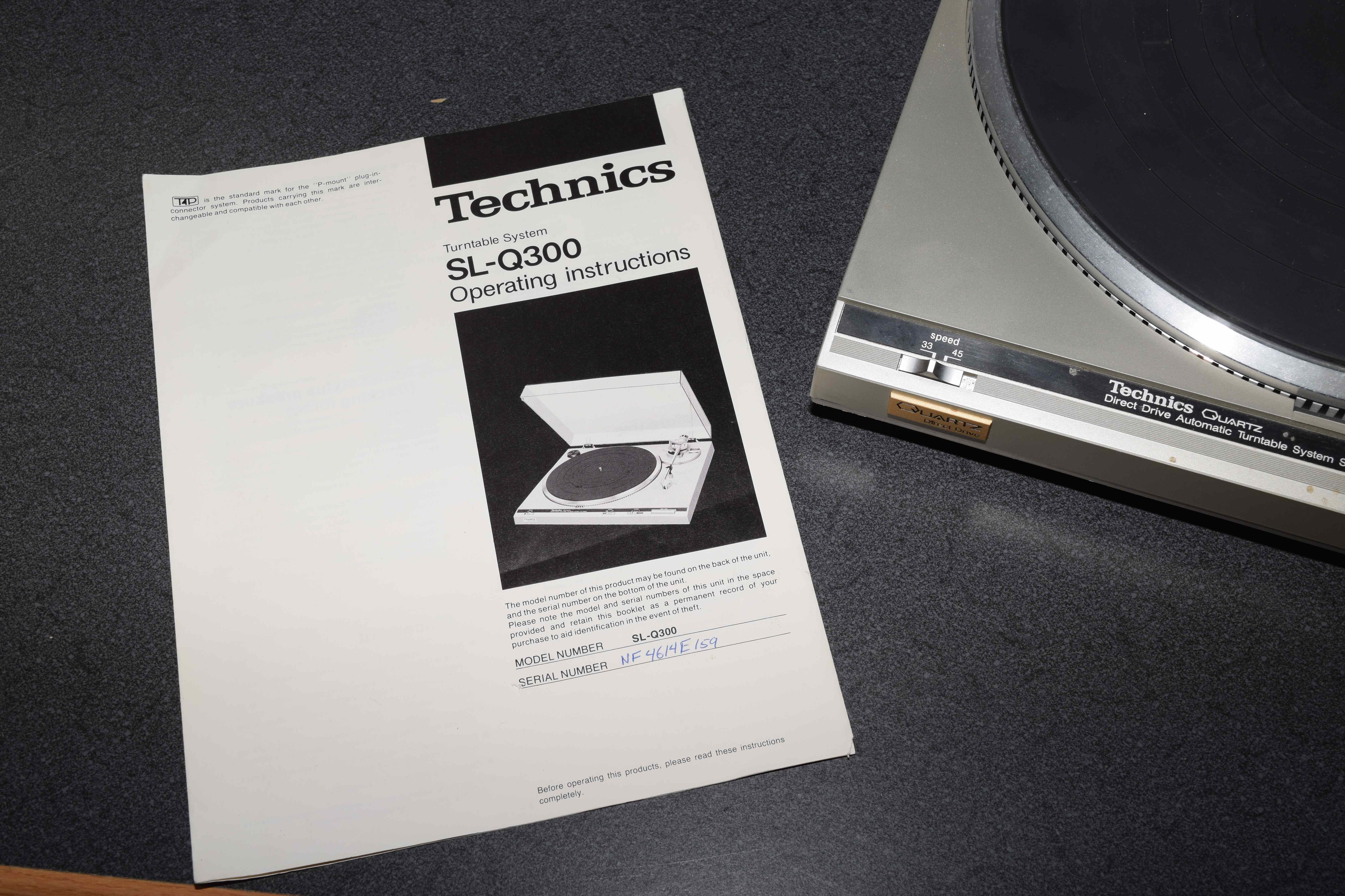 Technics SL- Q300 Turntable