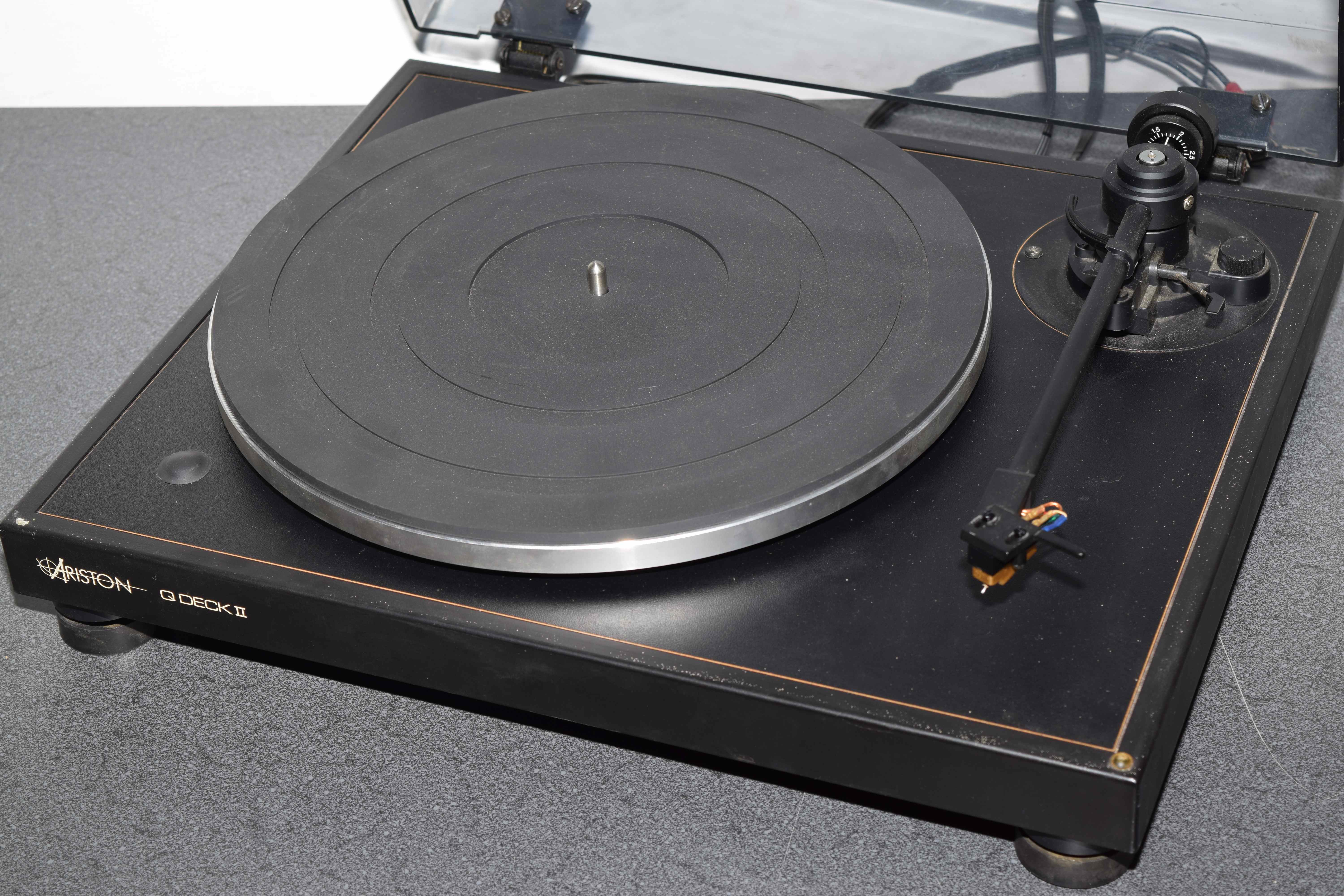Ariston Q-Deck II Turntable