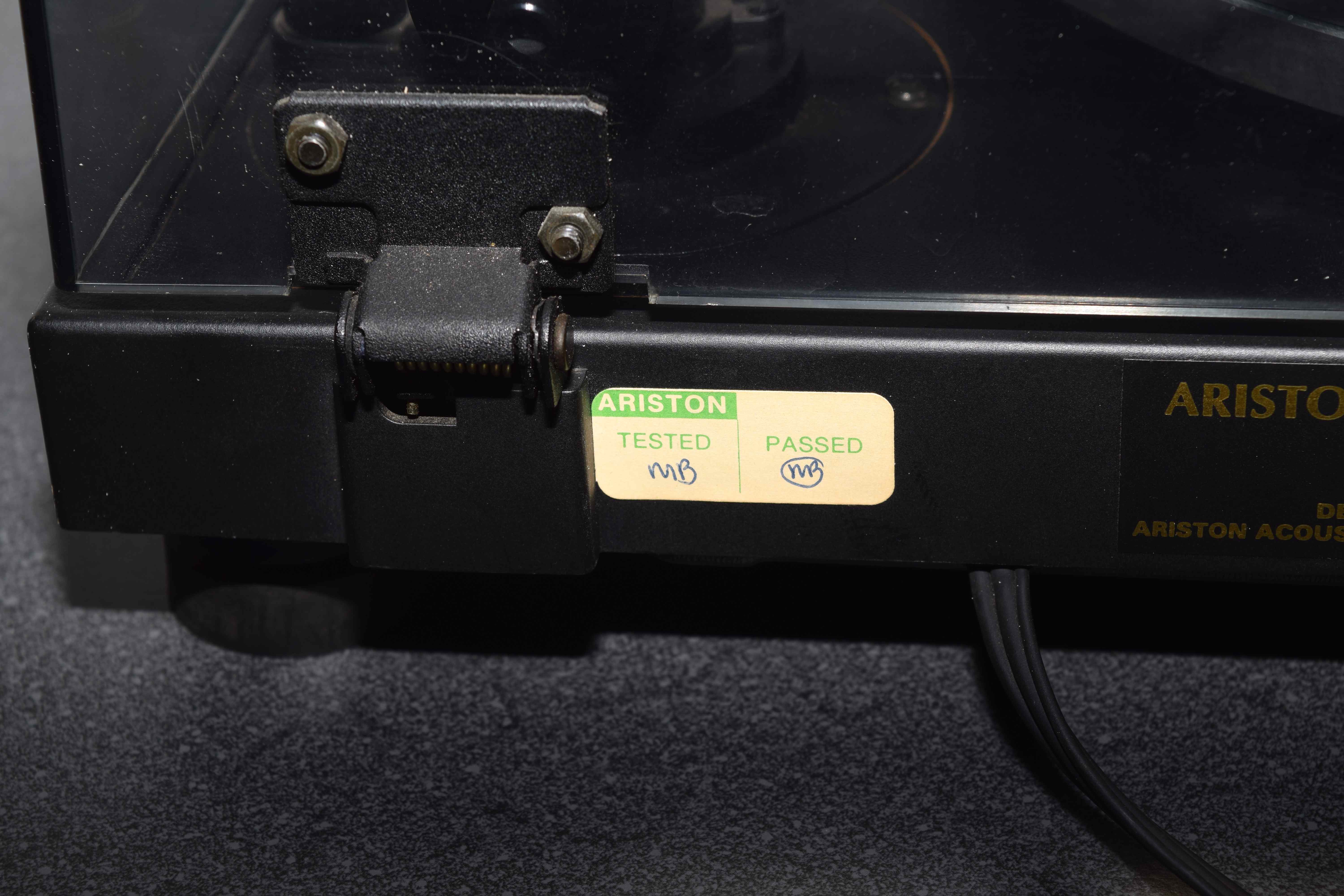 Ariston Q-Deck II Turntable