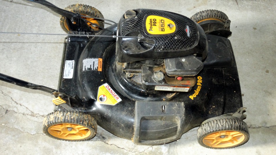 Poulan Pro Self-Propelled Lawn Mower