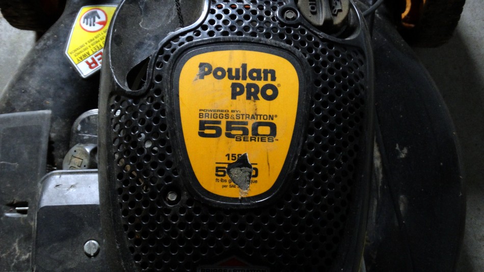 Poulan Pro Self-Propelled Lawn Mower