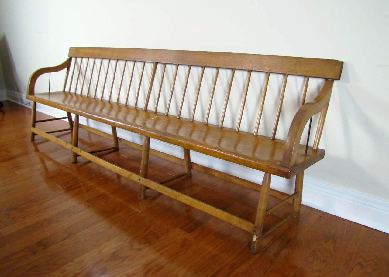 Antique Windsor Style Deacons Bench