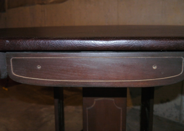 Brunswick Poker Table