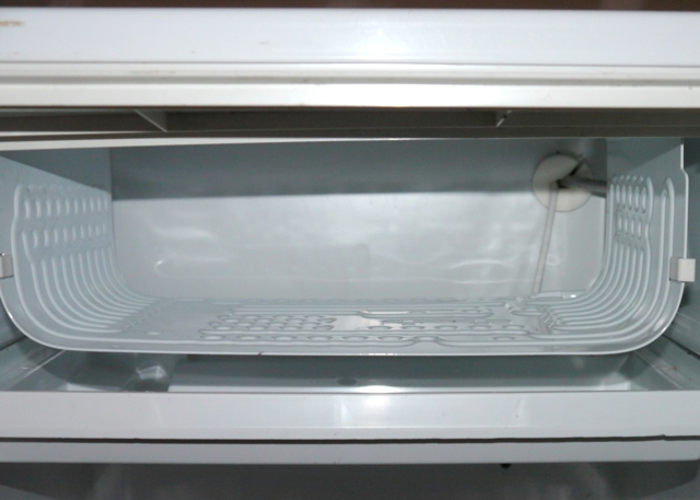 Sanyo Mini Refrigerator