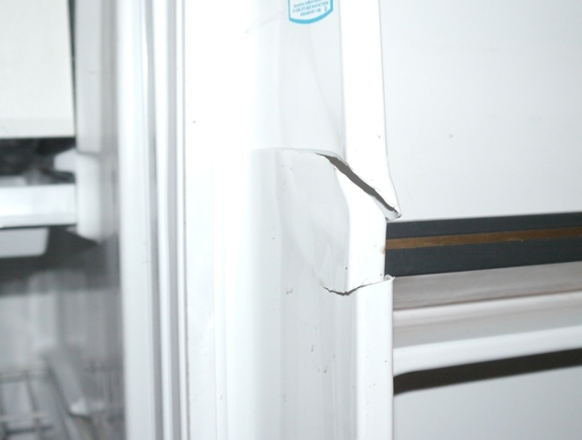 Sanyo Mini Refrigerator