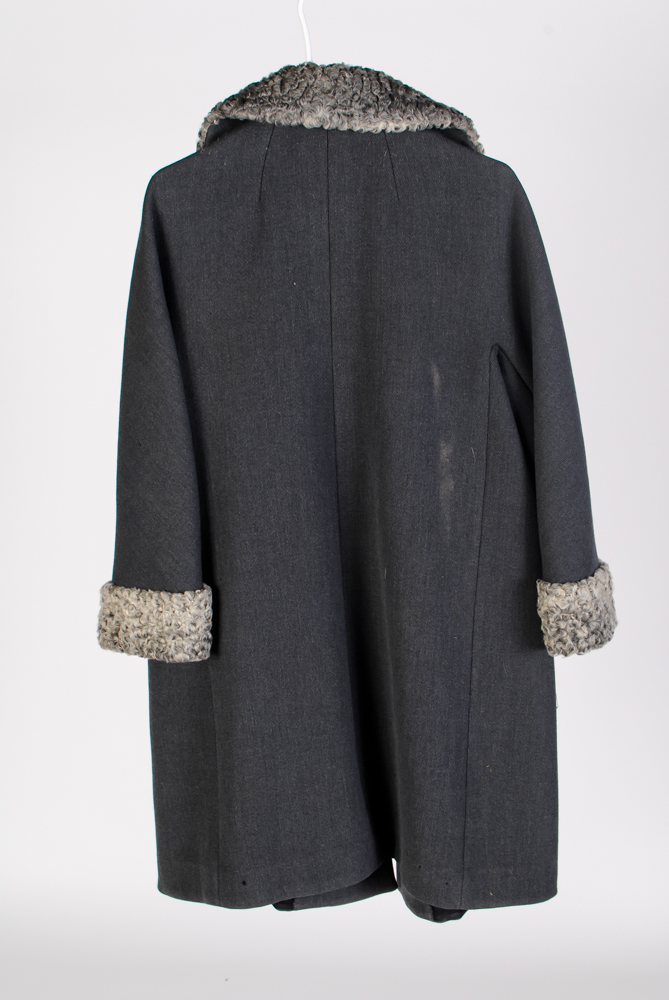 Women's 1960s Vintage Wool Coat with Fur Trim