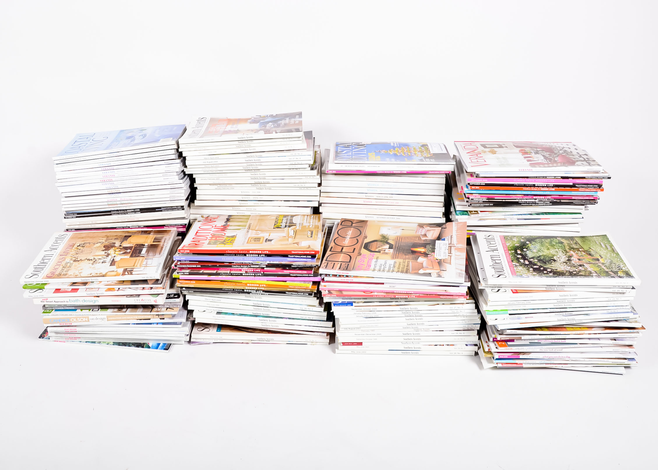 Large Assortment of Decorating Magazines