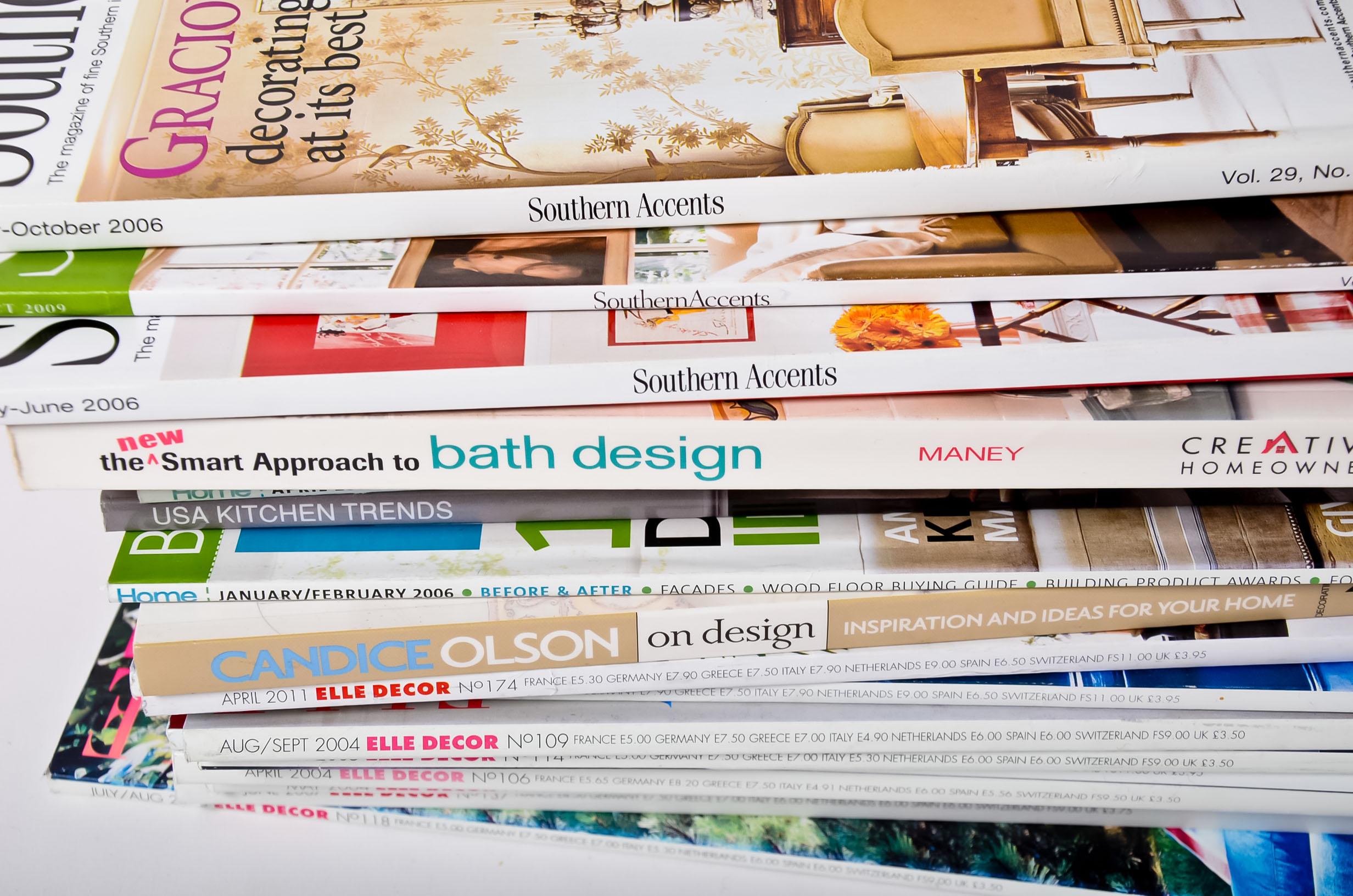 Large Assortment of Decorating Magazines