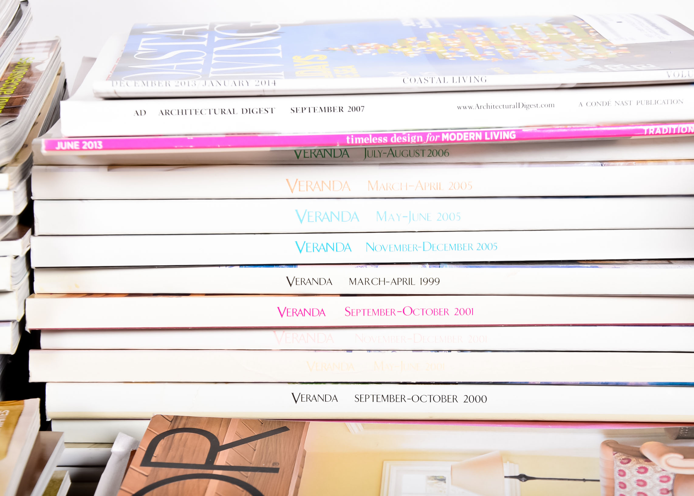 Large Assortment of Decorating Magazines