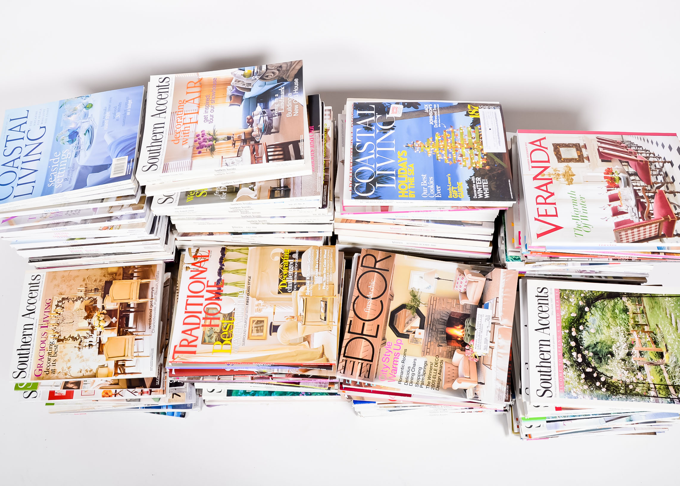 Large Assortment of Decorating Magazines