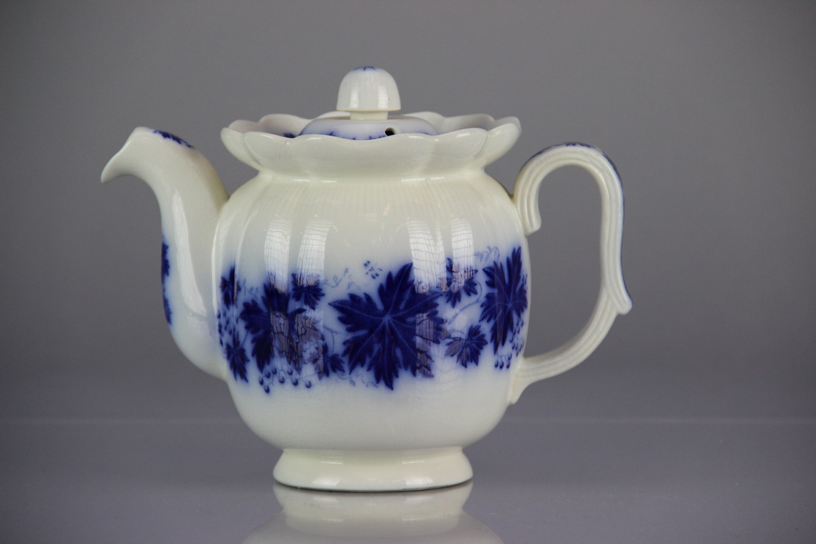 Vintage Gefle "Vinranka" Swedish Porcelain Set