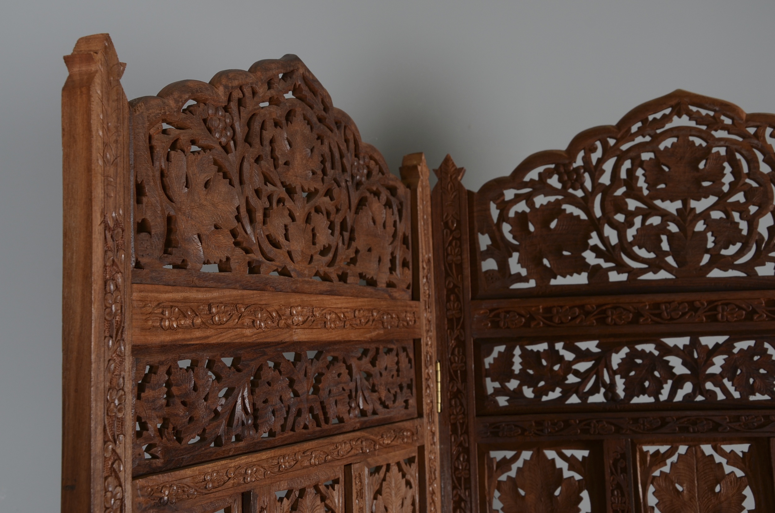 Large Hand-Carved Indian Sheesham Wood Screen