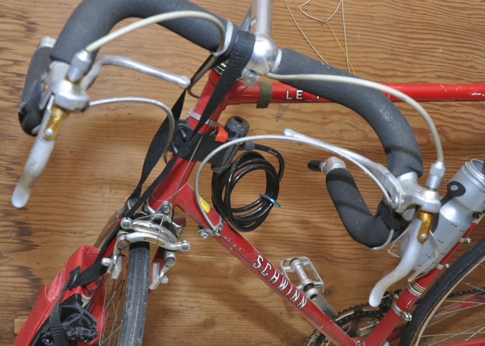 Vintage Schwinn Le Tour II Ten Speed