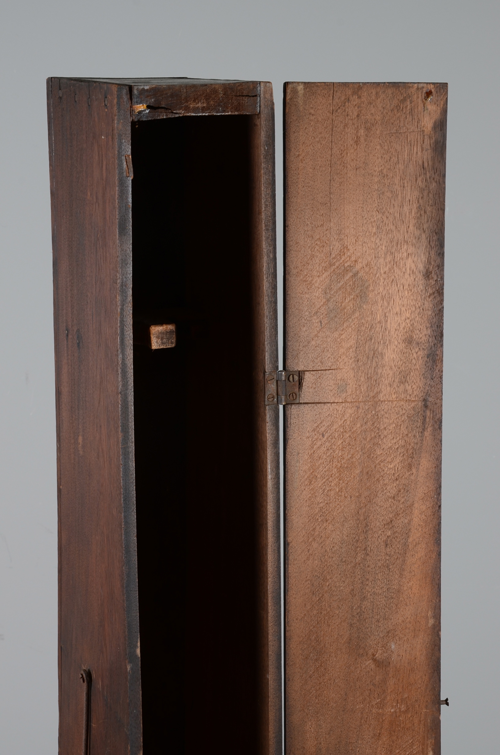 Rustic Wood Rifle Crate