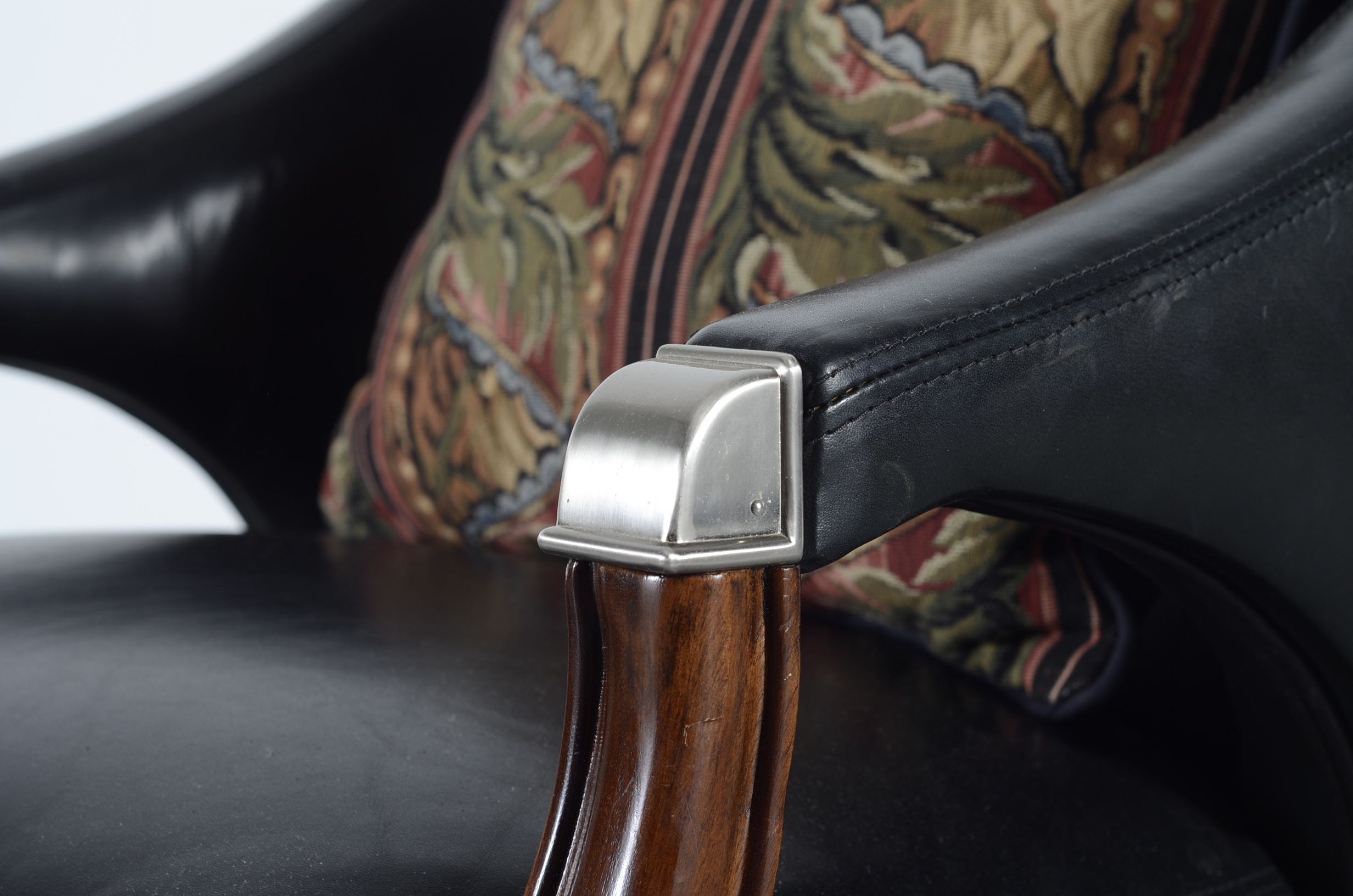 Thomasville Black Leather Chair