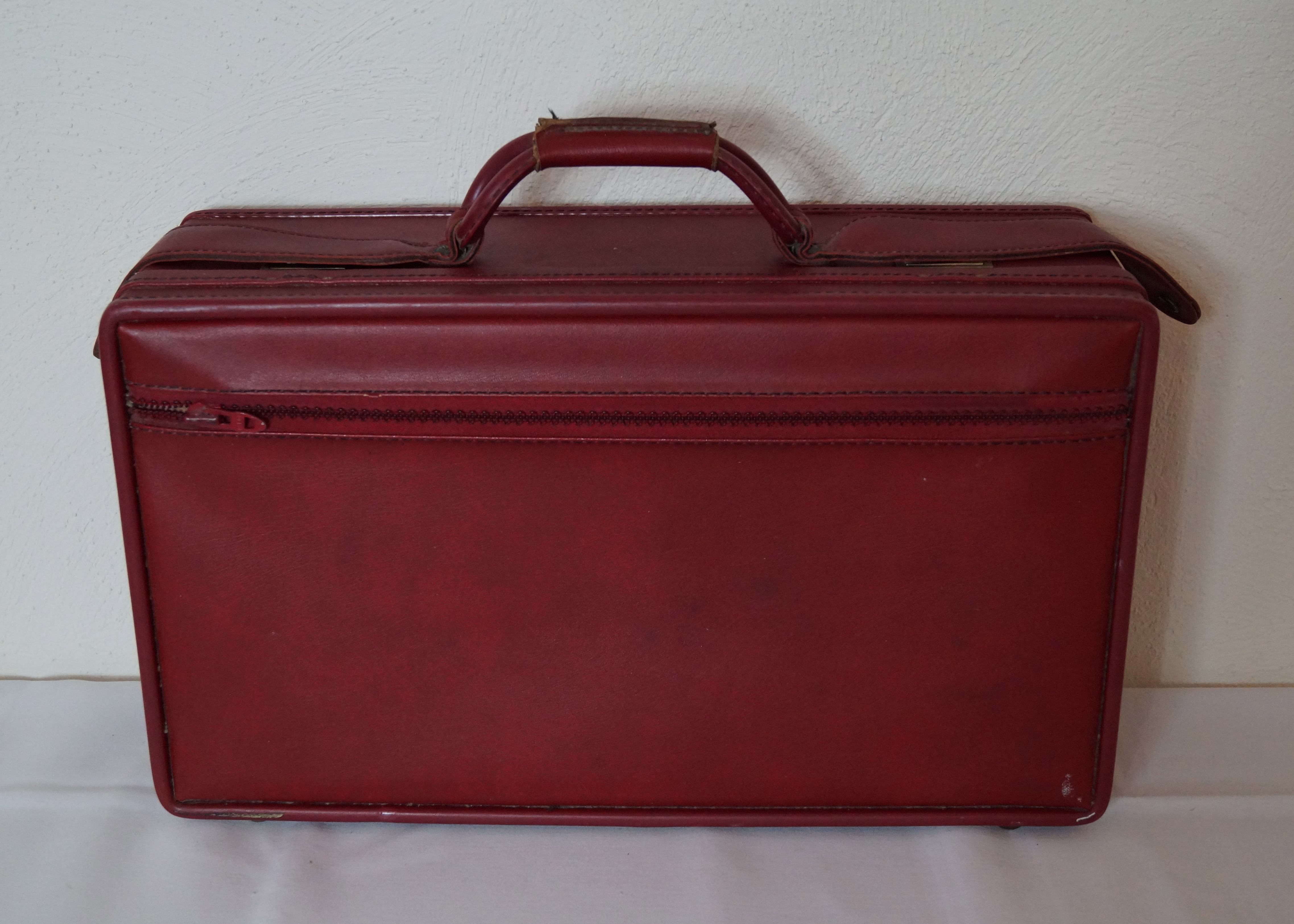 Vintage Hartmann 21" Woodbox Pullman Suitcase
