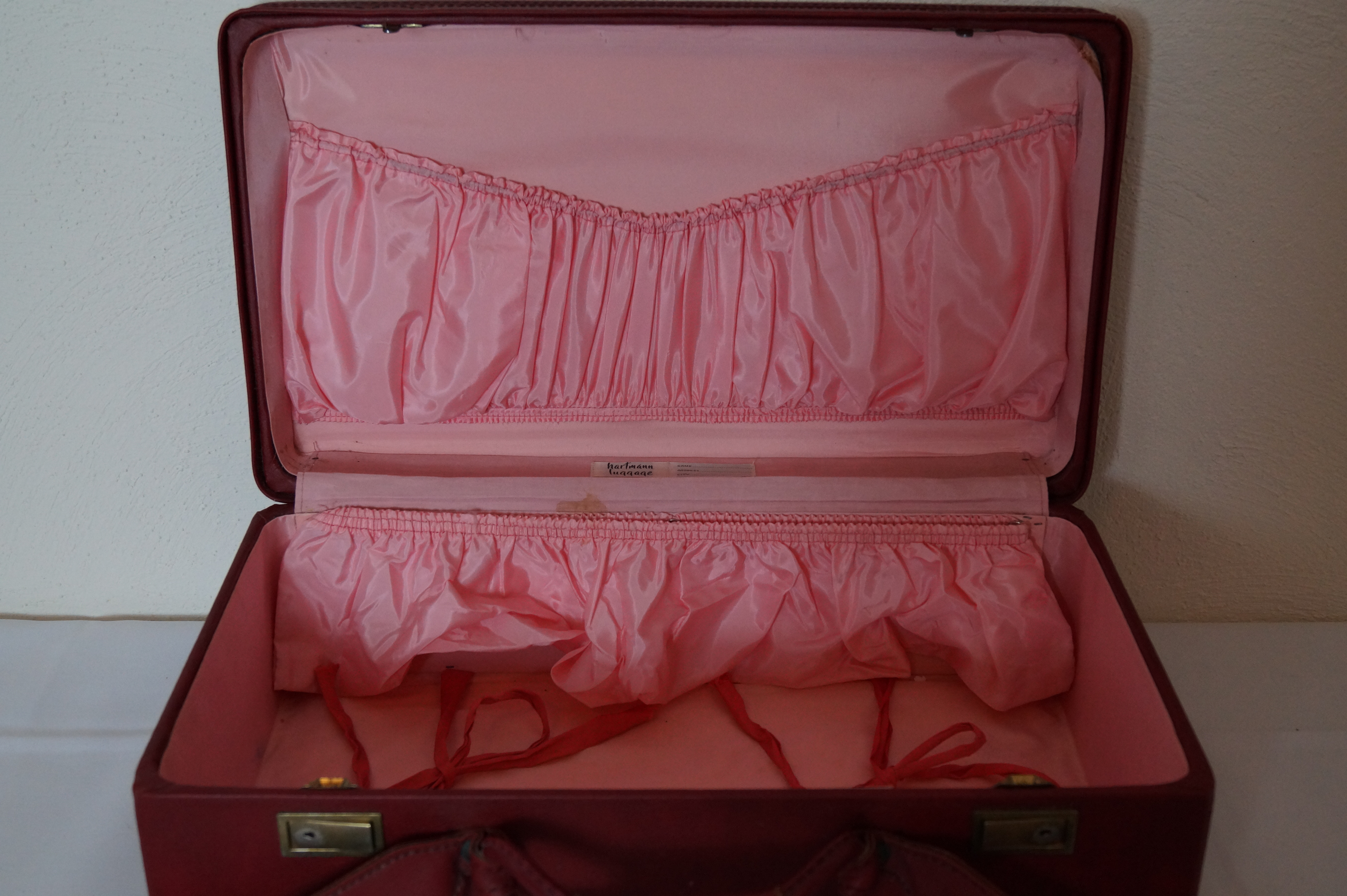 Vintage Hartmann 21" Woodbox Pullman Suitcase