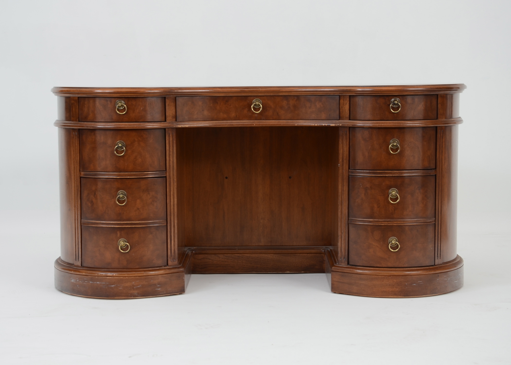 Drexel Kidney Knee Hole Desk