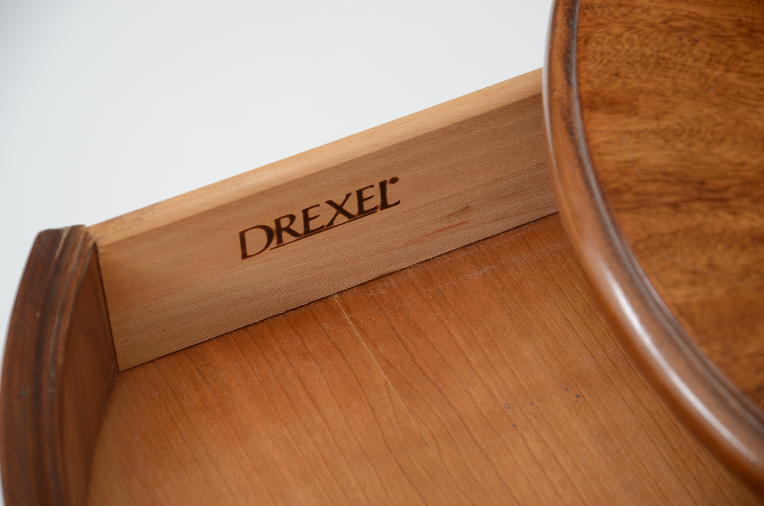 Drexel Kidney Knee Hole Desk