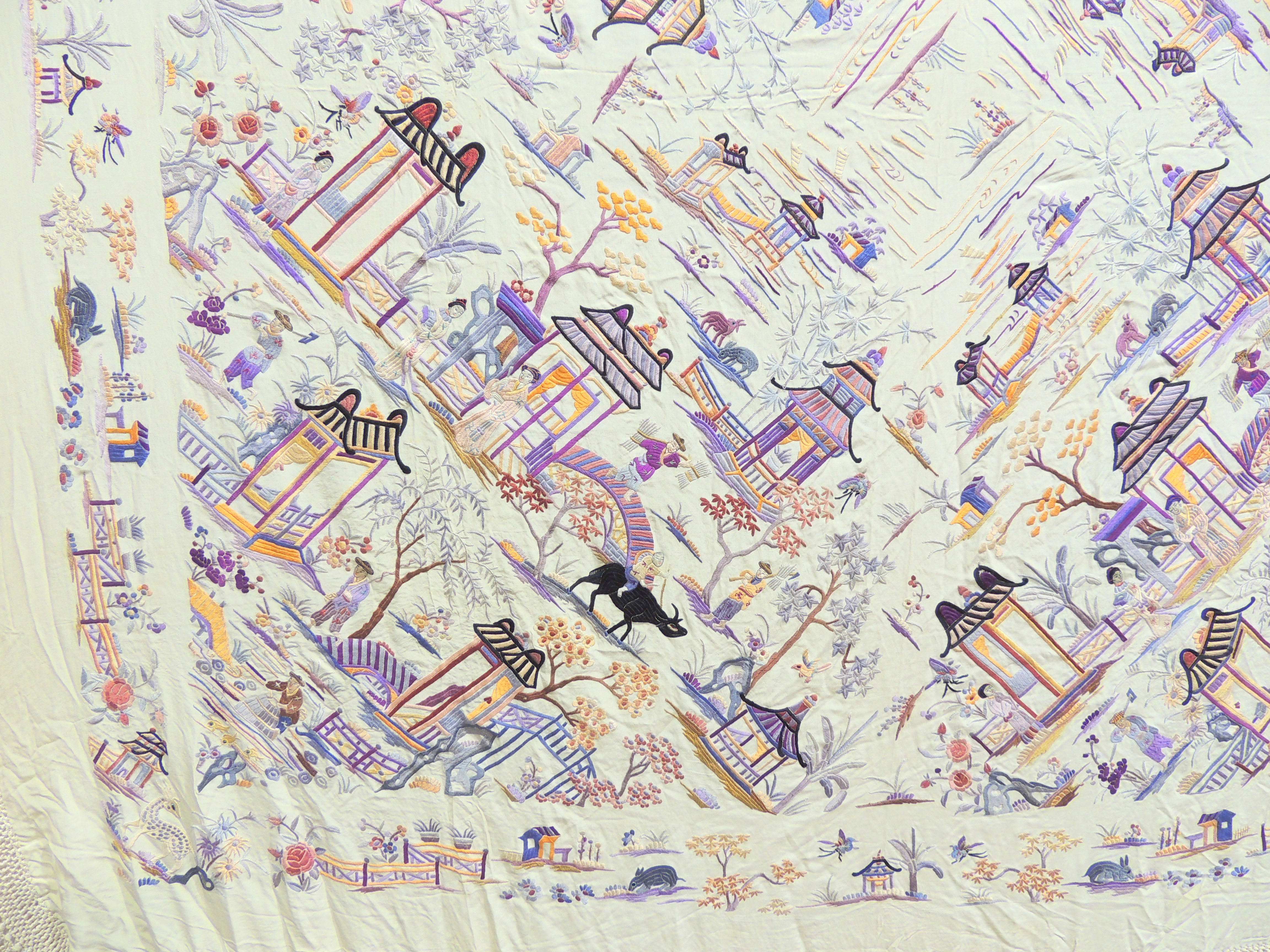 Vintage Chinese Hand Embroidered Silk Piano Scarf/Shawl