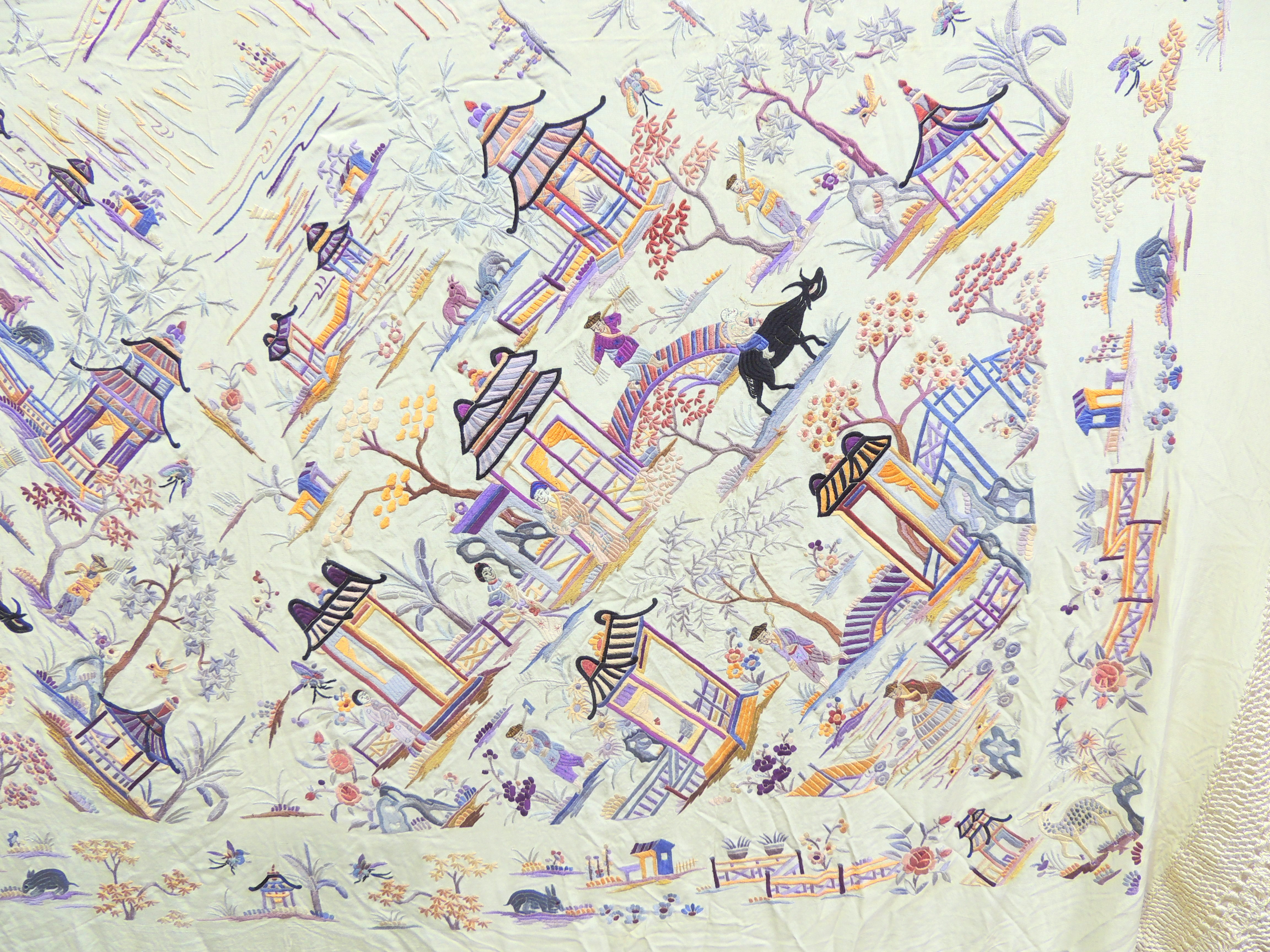 Vintage Chinese Hand Embroidered Silk Piano Scarf/Shawl