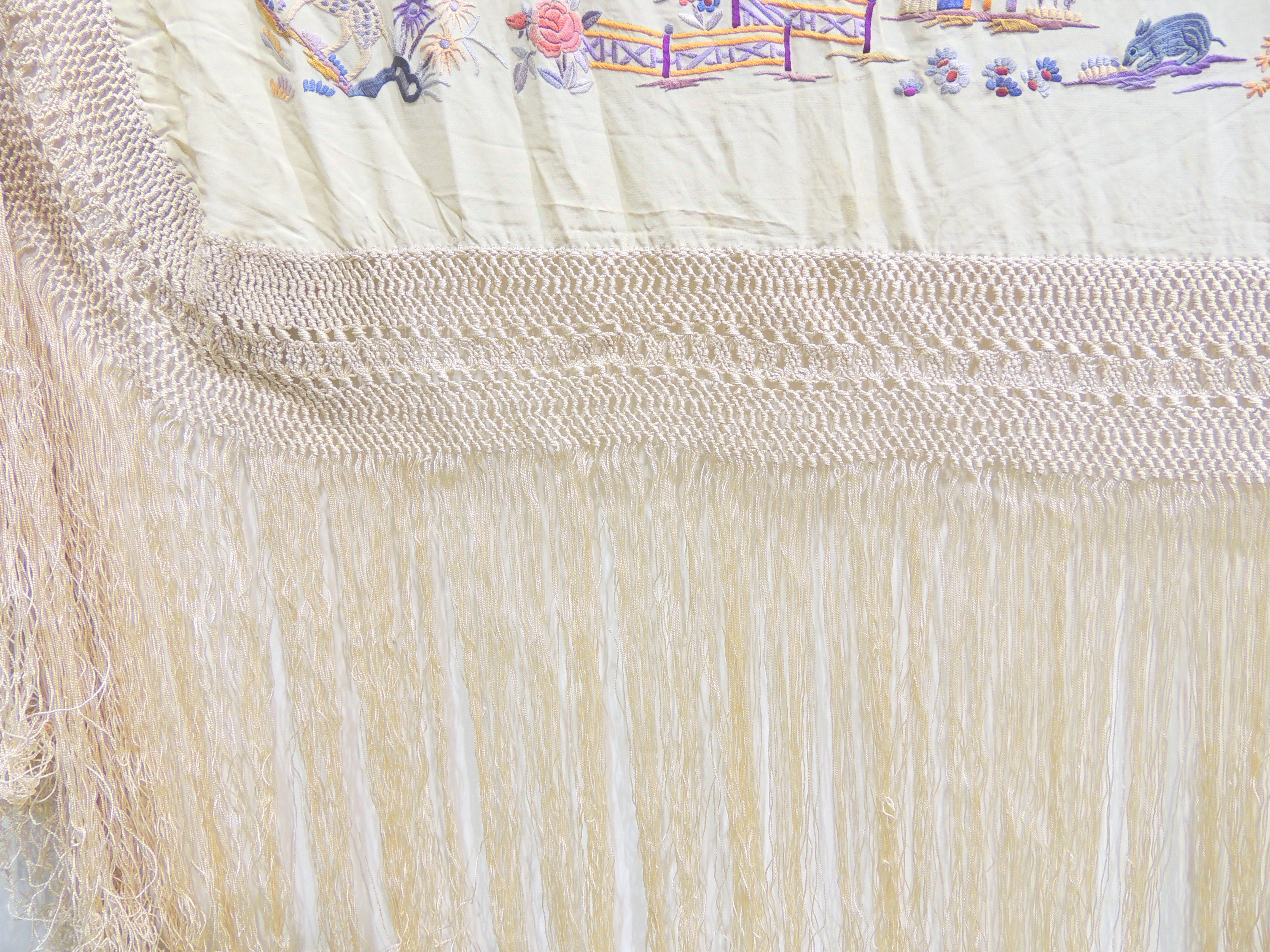 Vintage Chinese Hand Embroidered Silk Piano Scarf/Shawl