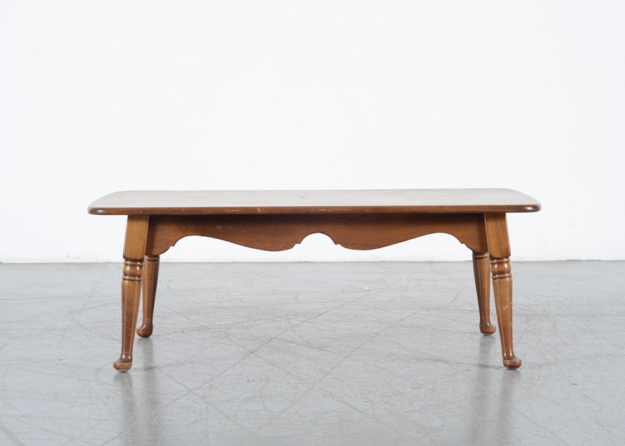 Baumritter Furniture Co. Early American Style Maple Coffee Table