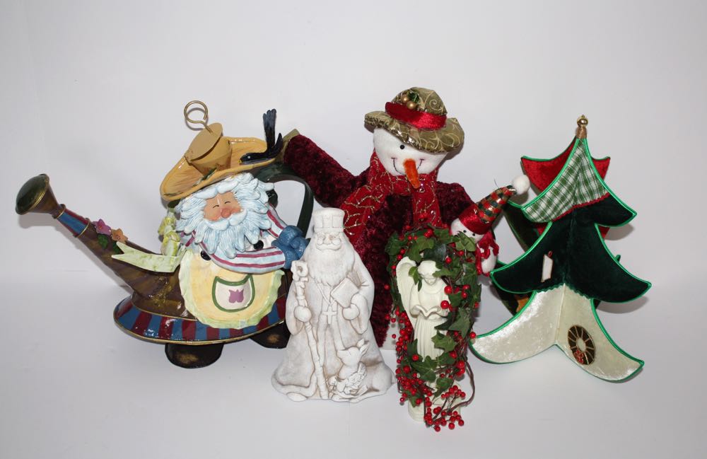 Modern Christmas Decor