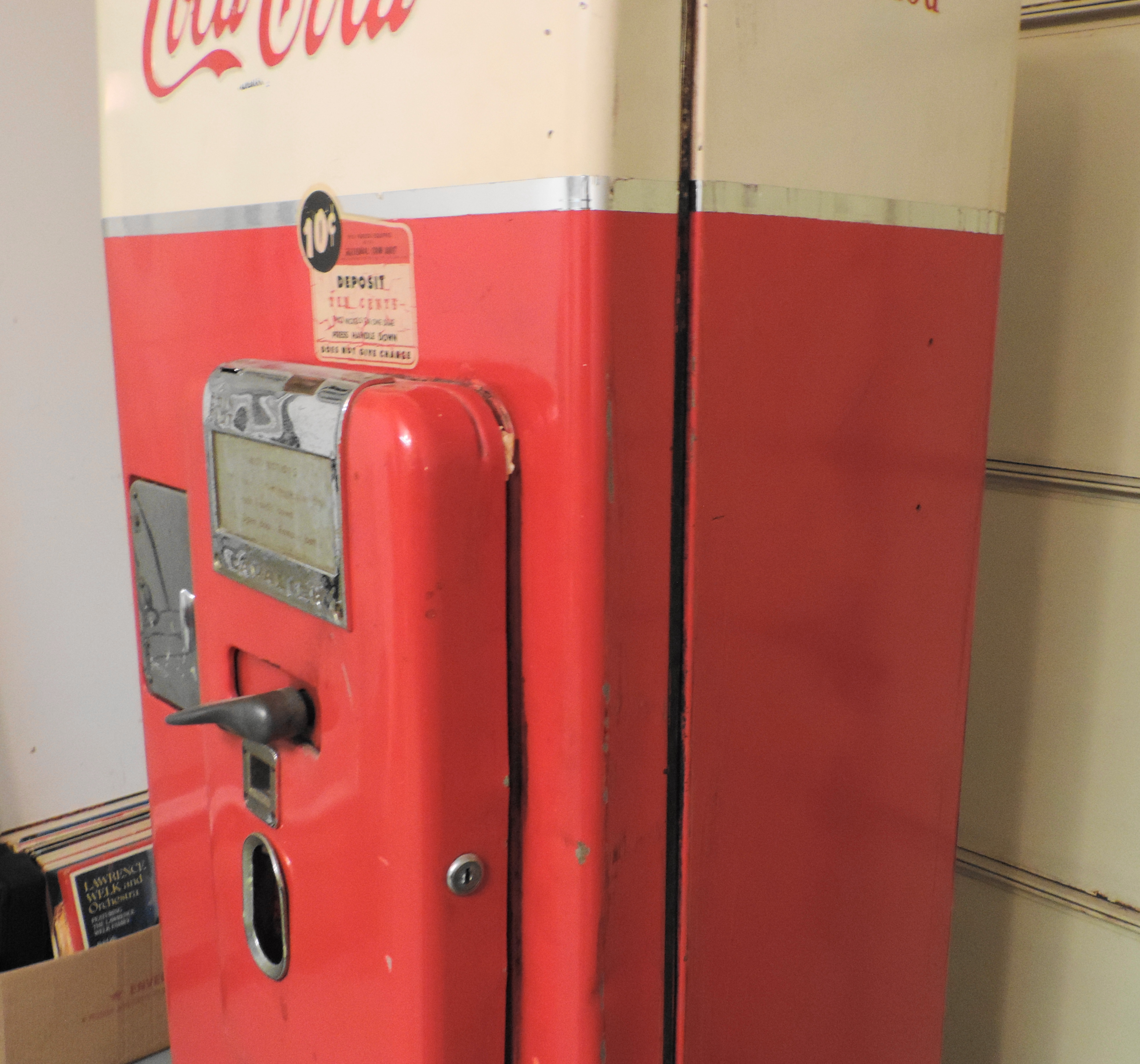 Mid-Century Coca-Cola Cavalier 51 Series Vending Machine