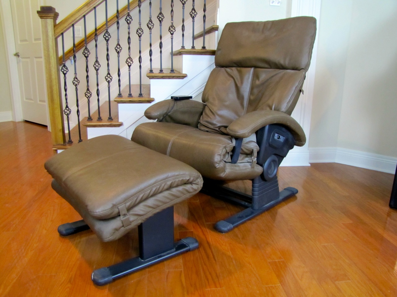 Interactive health massage chair outlet