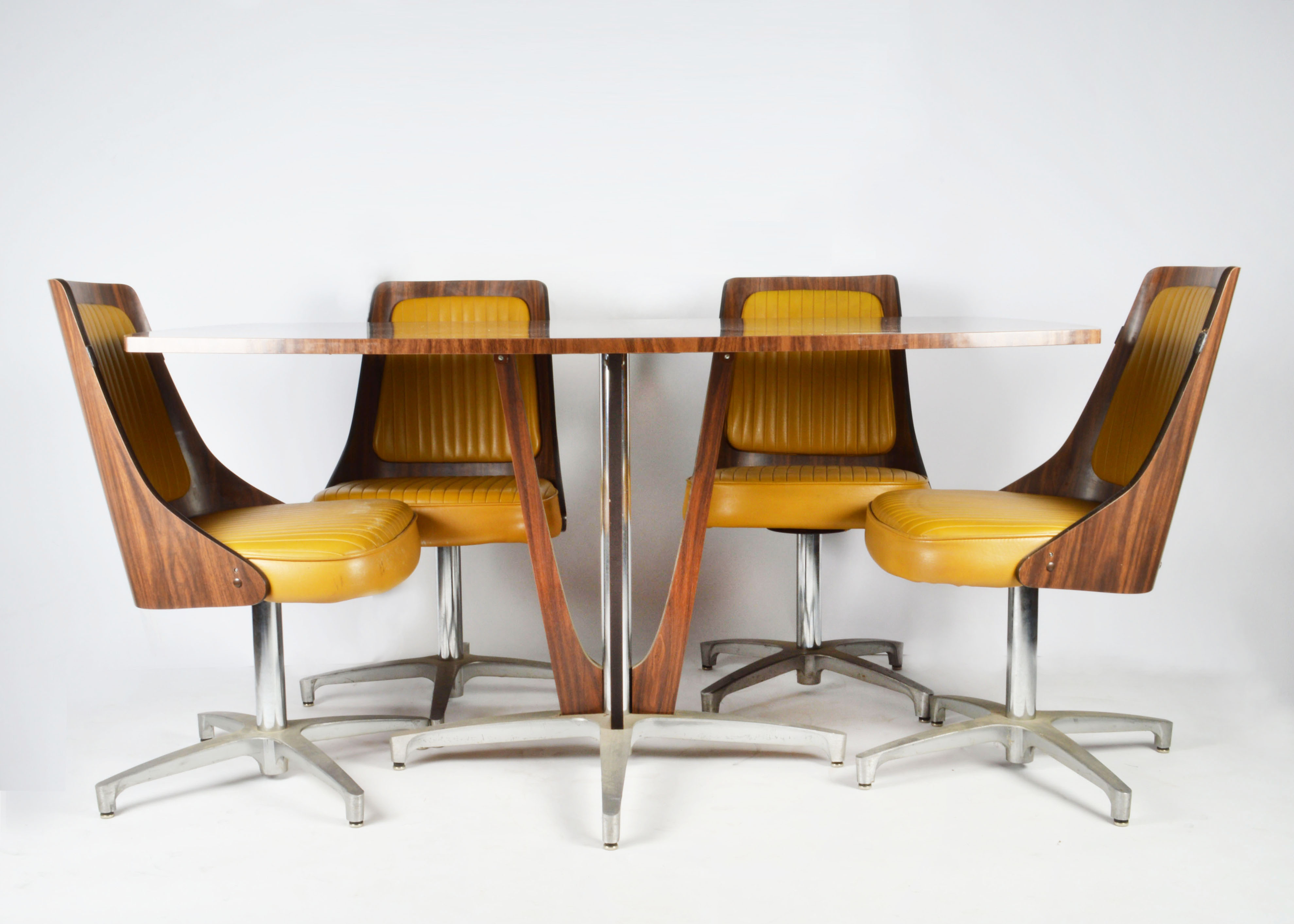 Vintage Modern Chromcraft Table and Chairs