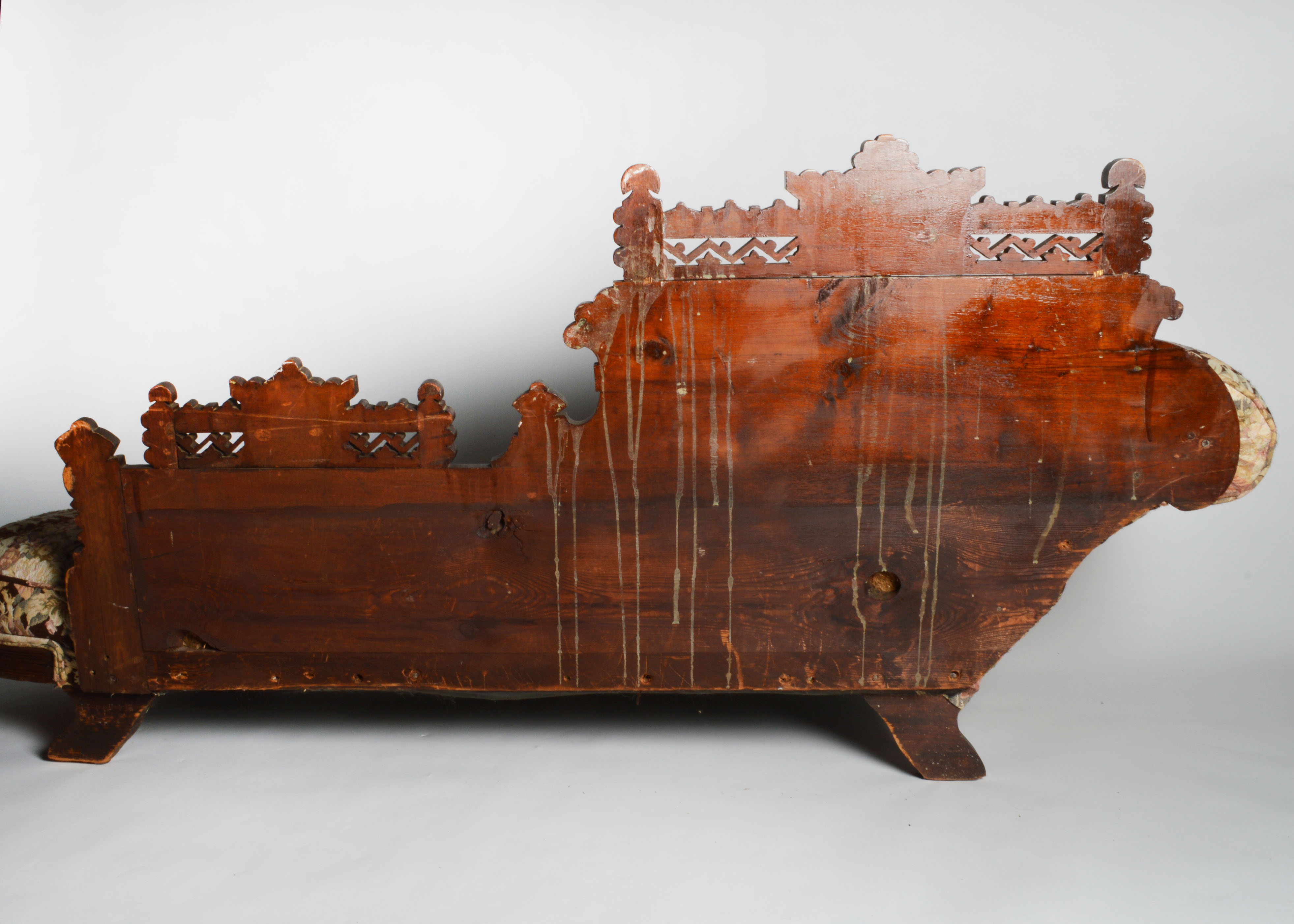 Victorian Eastlake Style Fainting Couch