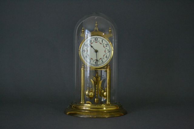 Vintage Forestville Anniversary Clock