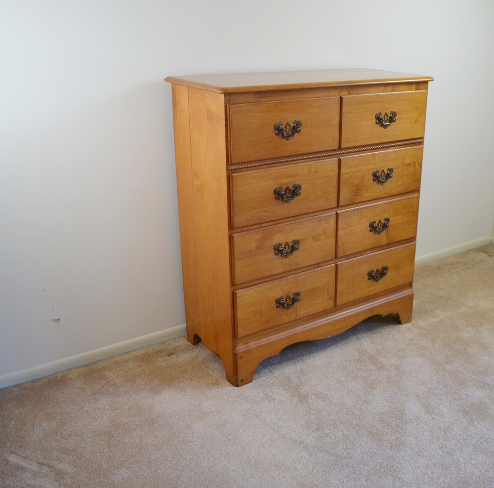 Vintage Maple Chest Of Drawers By Winston Chapel Furniture EBTH
