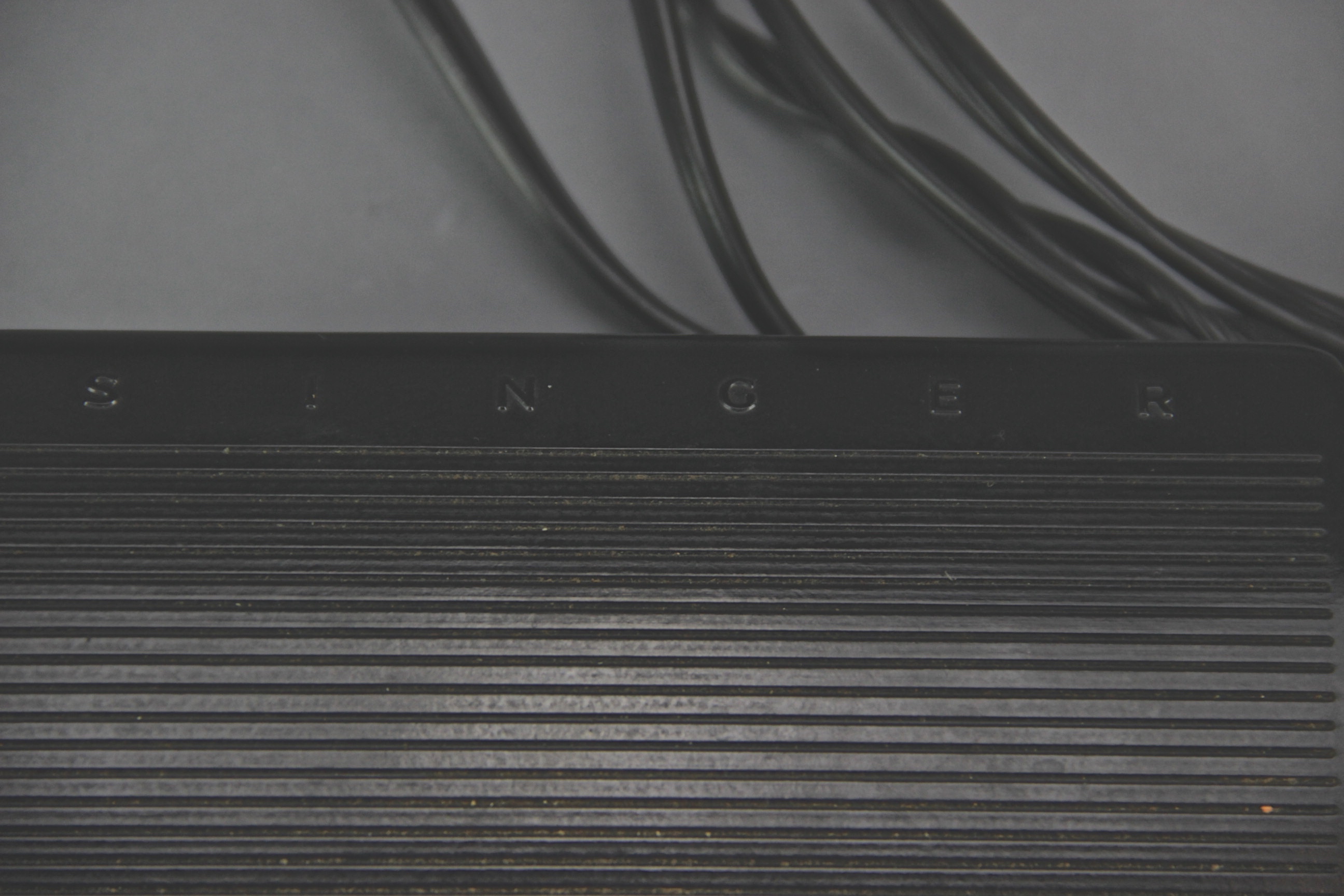 Vintage Singer "Stylist" Model 413 Sewing Machine