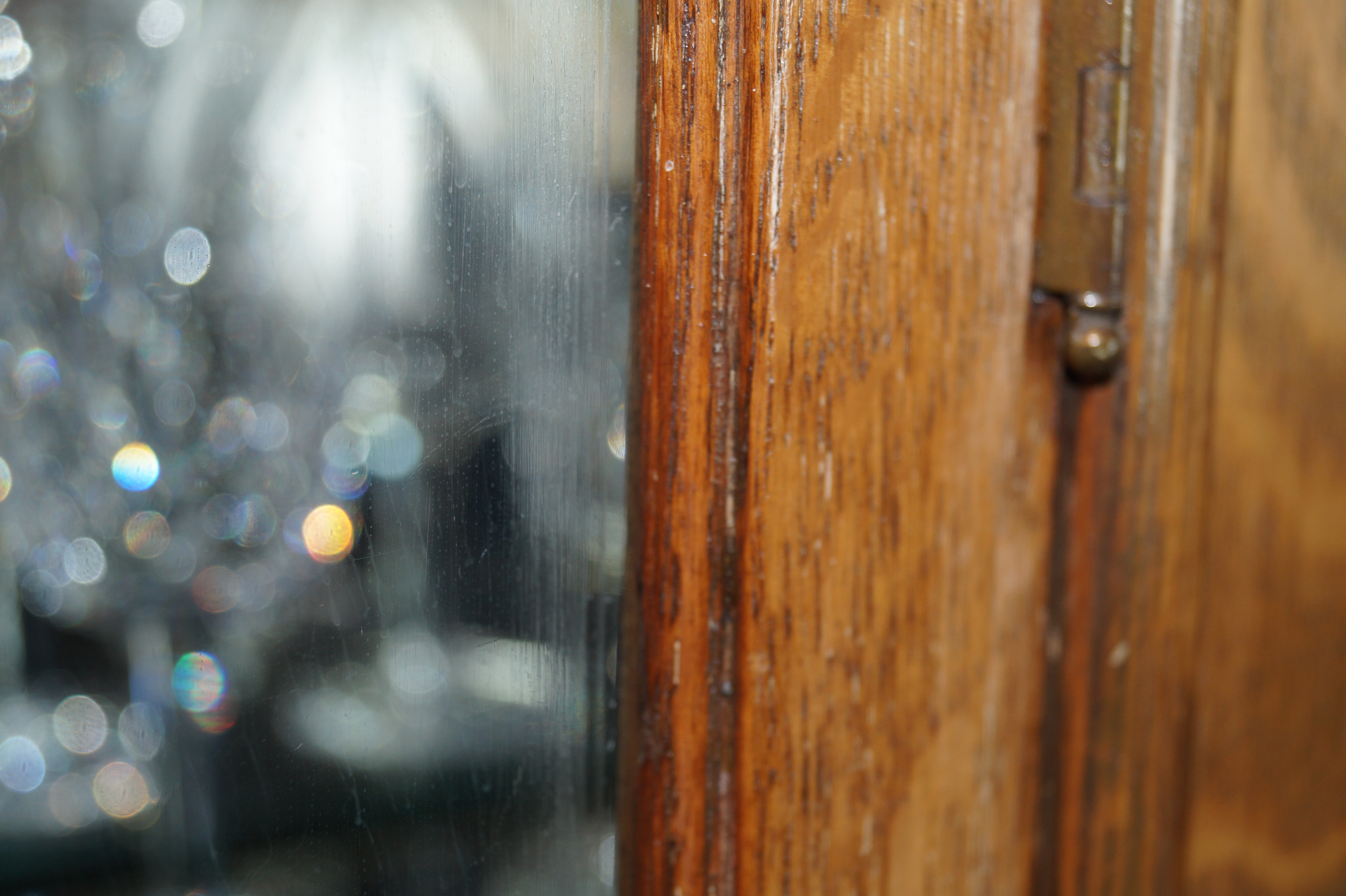 Antique Oak Curved Glass China Cabinet with Claw Feet