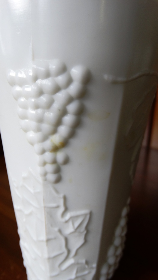 Vintage Grape Pattern Milk Glass Ice Tea Glasses