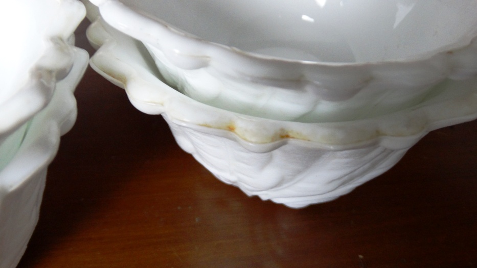 Vintage Variety Unmarked Milk Glass Pieces