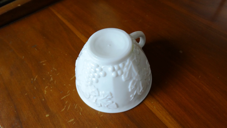 Vintage Grape Pattern Milk Glass Punch Cups