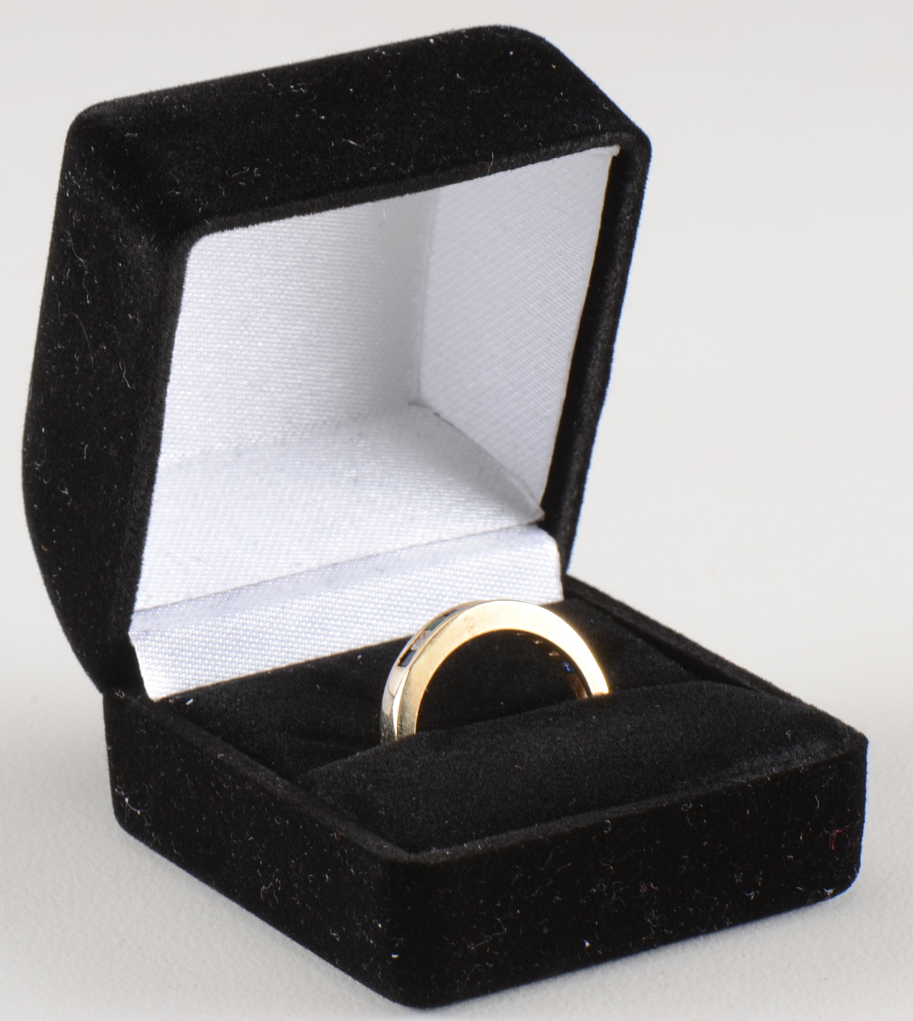 14K Gold Band
