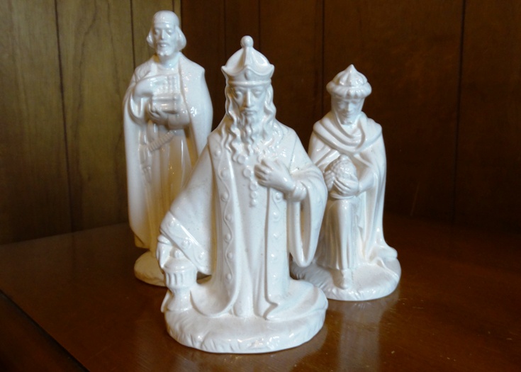 Vintage Holland Mold White Ceramic Nativity Scene