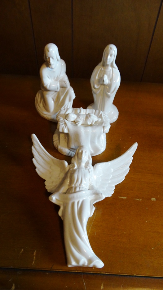 Vintage Holland Mold White Ceramic Nativity Scene